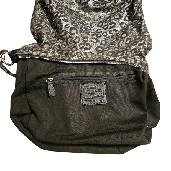 Coach F21063 Ocelot Metallic Hobo - Picture 11 of 11